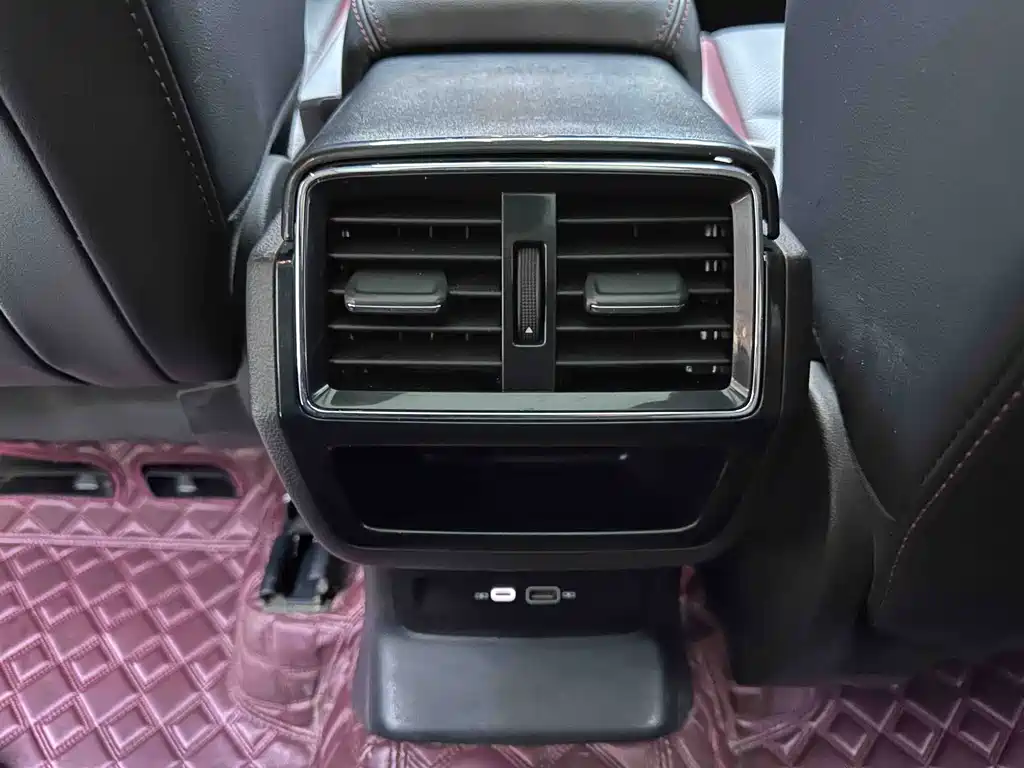 Skoda Korok 2022 — фото 18
