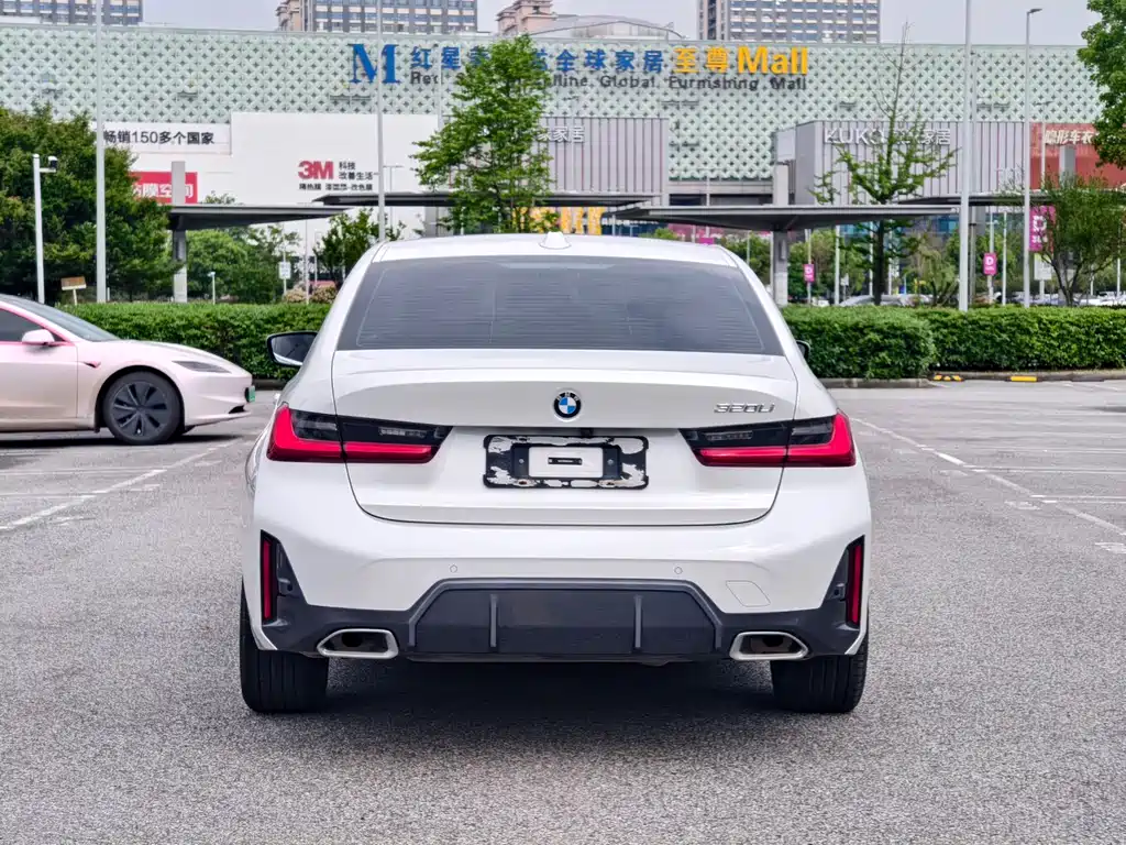 BMW 3 Series 2023