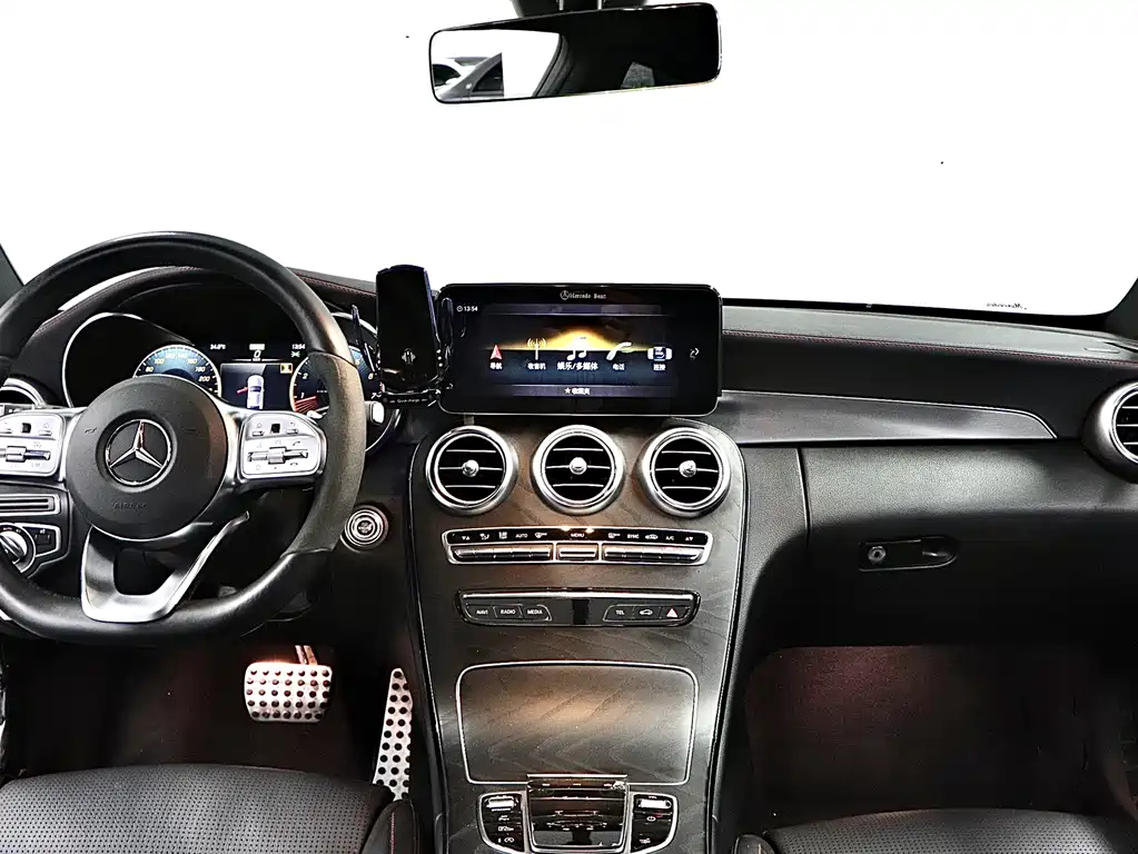Mercedes-Benz C-Class 2022 — фото 15