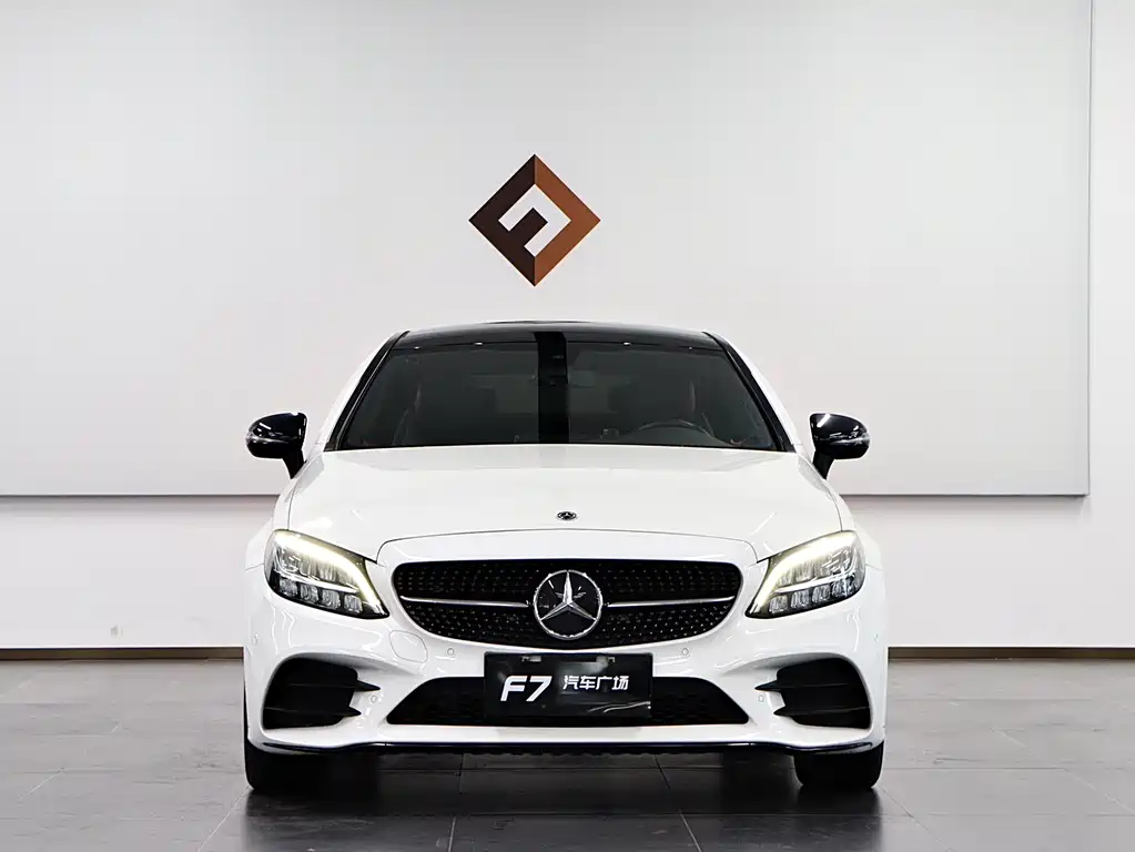 Mercedes-Benz C-Class 2022