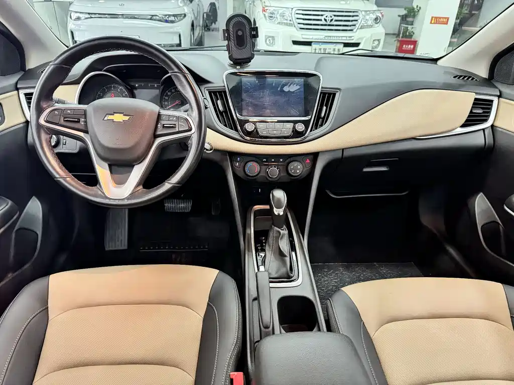 Chevrolet Cruze 2021 — фото 10