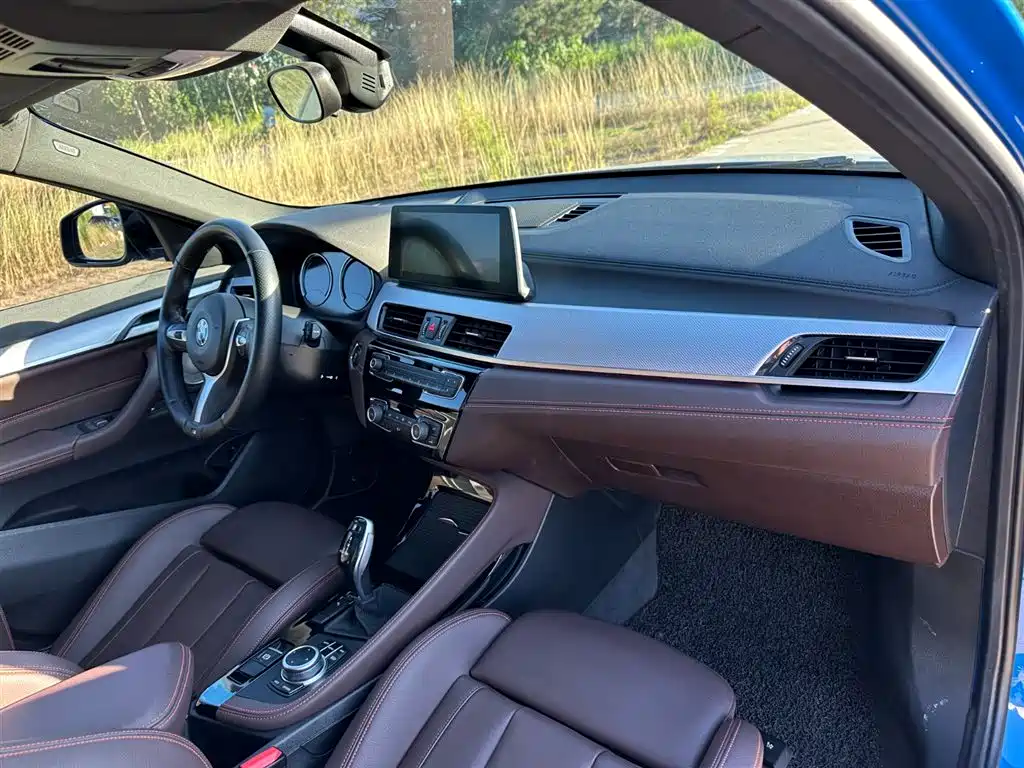BMW X2 2021 — фото 18