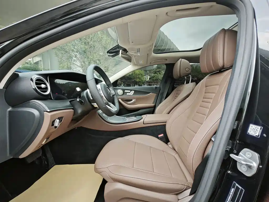 Mercedes-Benz E-Class 2020 — фото 10