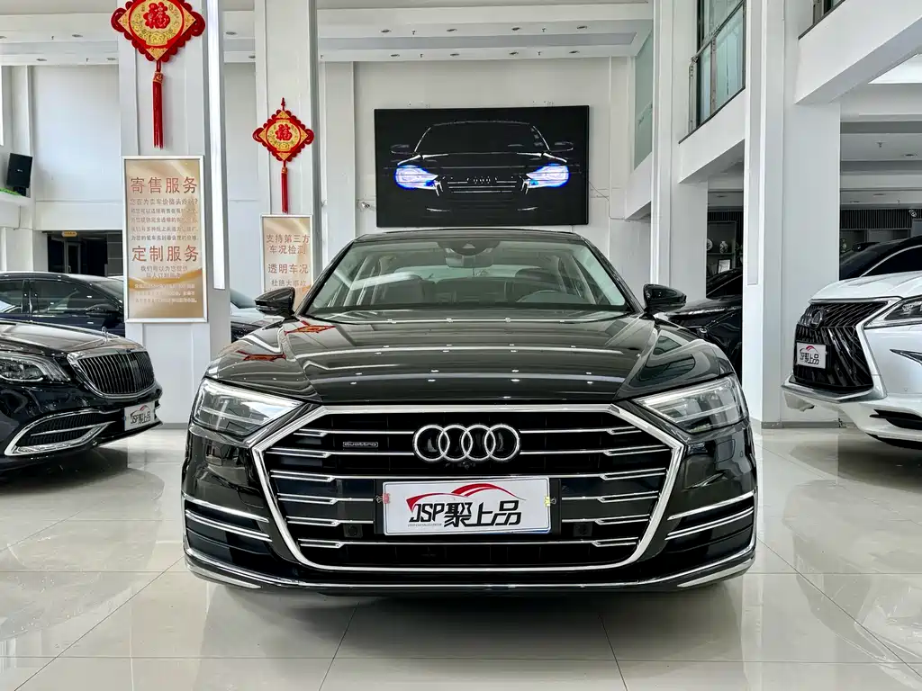 Audi A8 2019 — фото 2