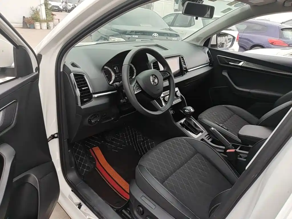 Skoda Korok 2019 — фото 15