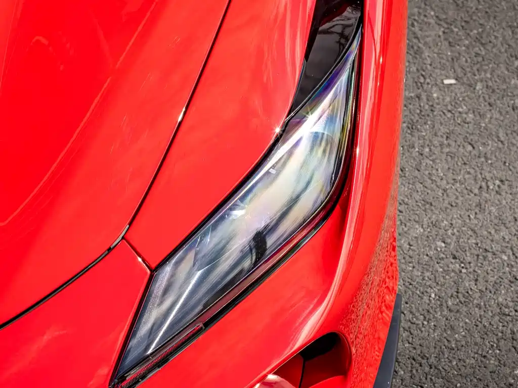 Ferrari F8 2021 — фото 3