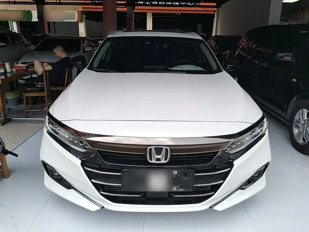 Honda Accord 2022 — фото 3