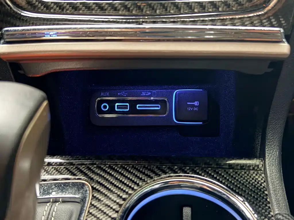 Jeep Grand Cherokee 2018 — фото 21
