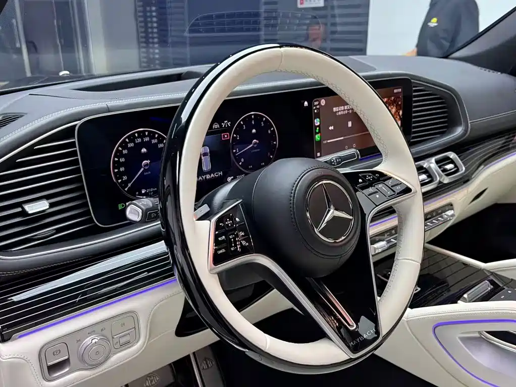 Mercedes-Benz GLS 2024 — фото 8