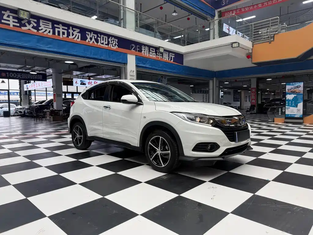 Honda Vezel 2021 — фото 3