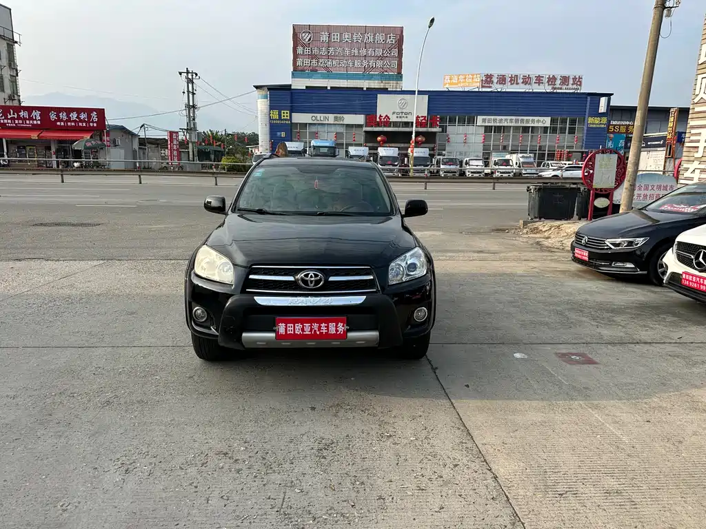 Toyota RAV4 2009