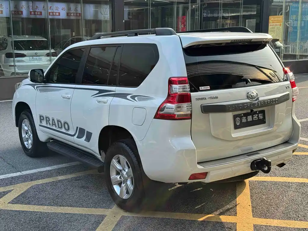 Toyota Prado 2017 — фото 13