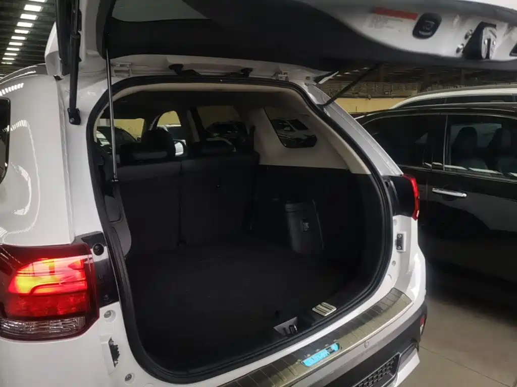 Mitsubishi Outlander 2020 — фото 19
