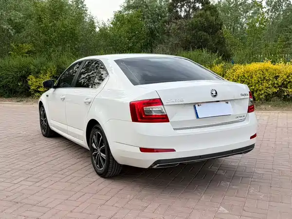 Skoda Octavia 2016