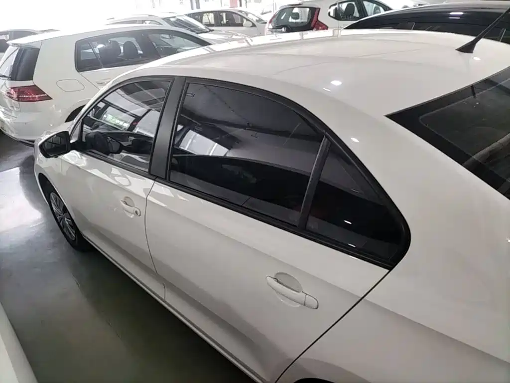 Volkswagen Santana 2021