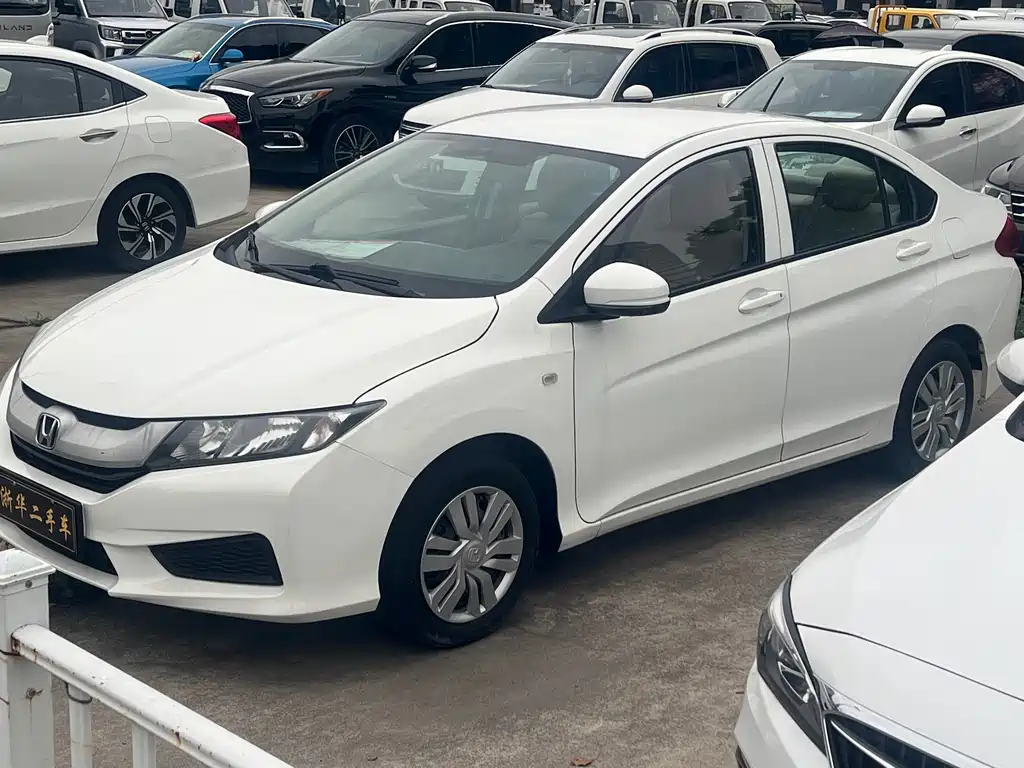 Honda City 2017 — фото 2