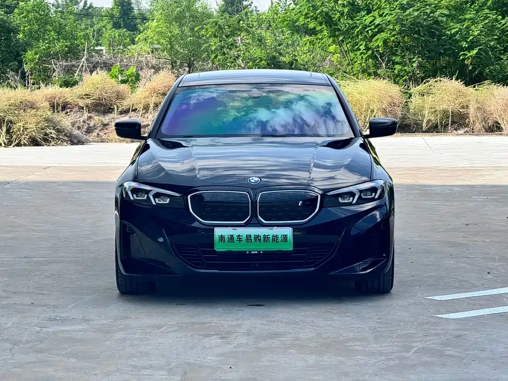 BMW i3 2023