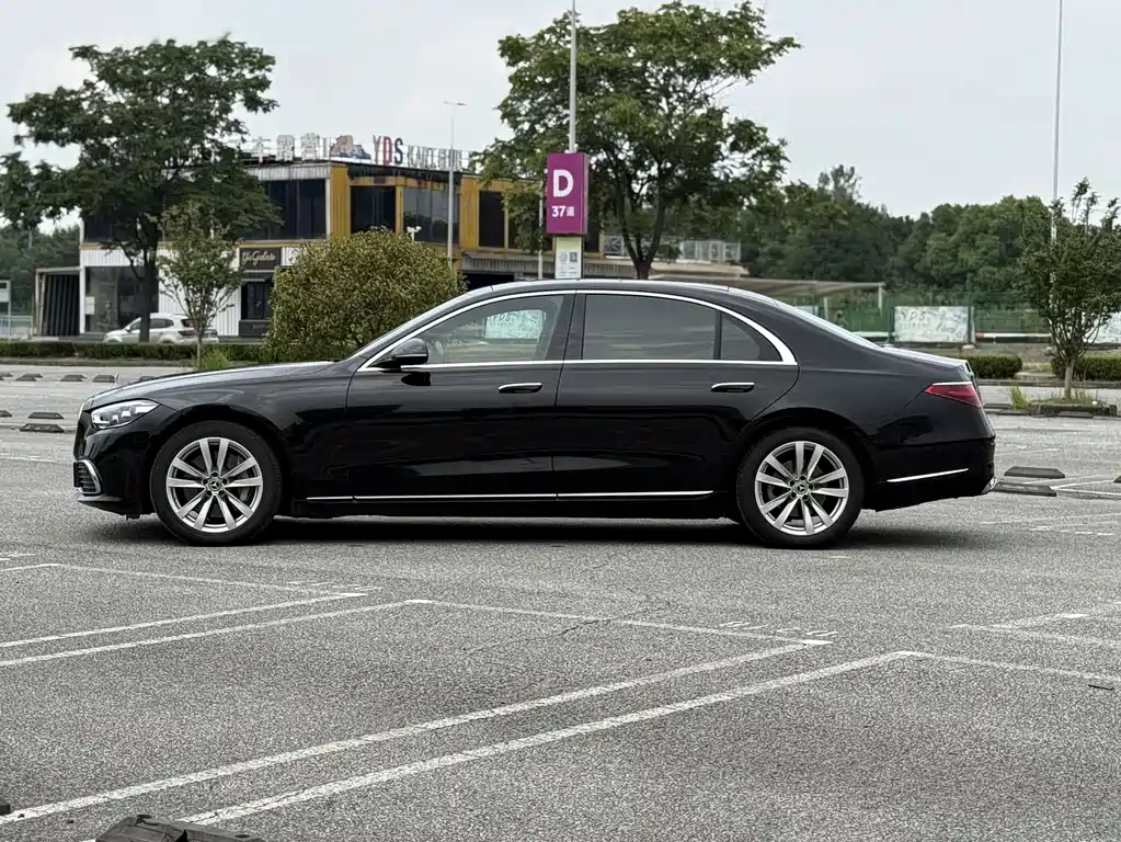 Mercedes-Benz S-Class 2023 — фото 4