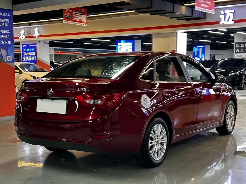Buick Excelle GT 2017 — фото 12