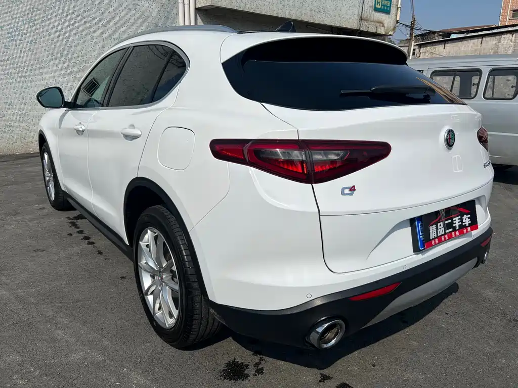 Alfa Romeo Stelvio 2019 — фото 21