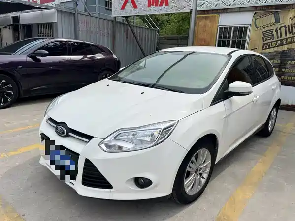 Ford Focus 2014