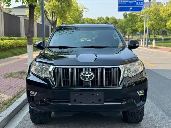 Toyota Prado 2018