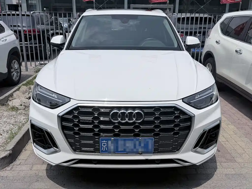 Audi Q5L 2021 — фото 2