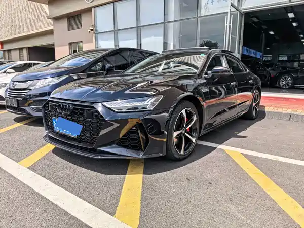 Audi A7L 2022