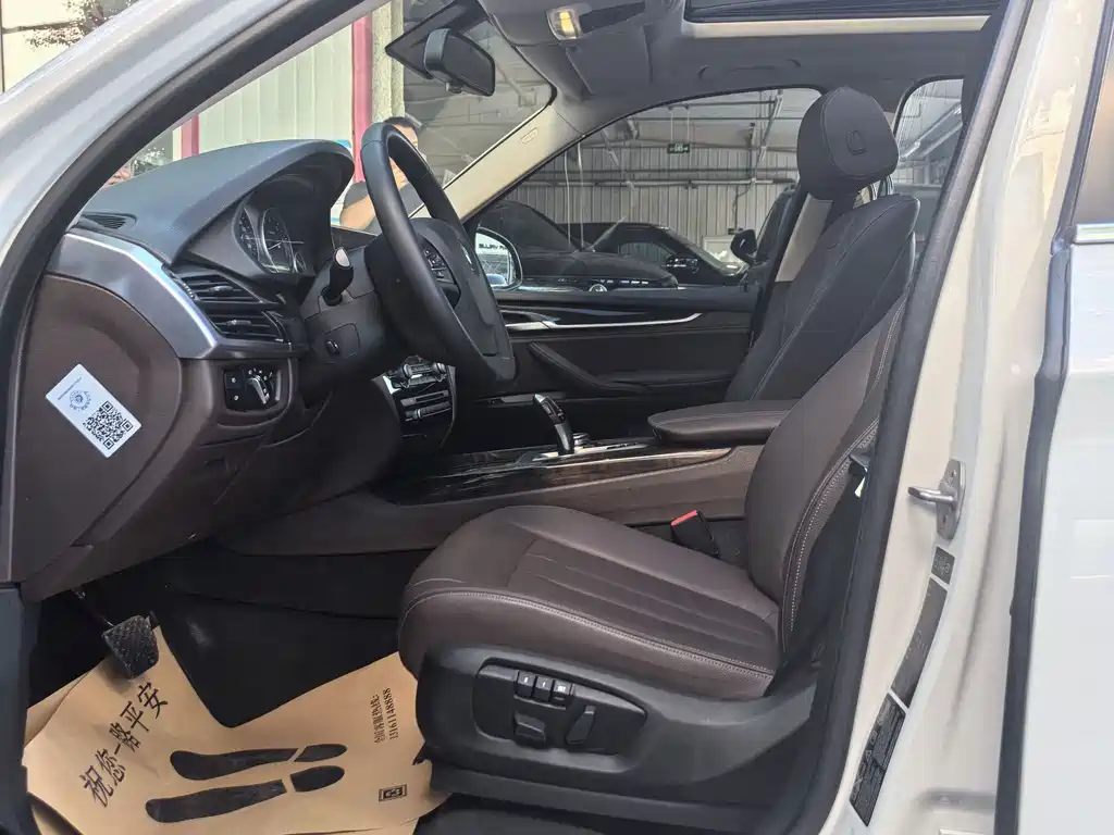BMW X5 2015 — фото 26