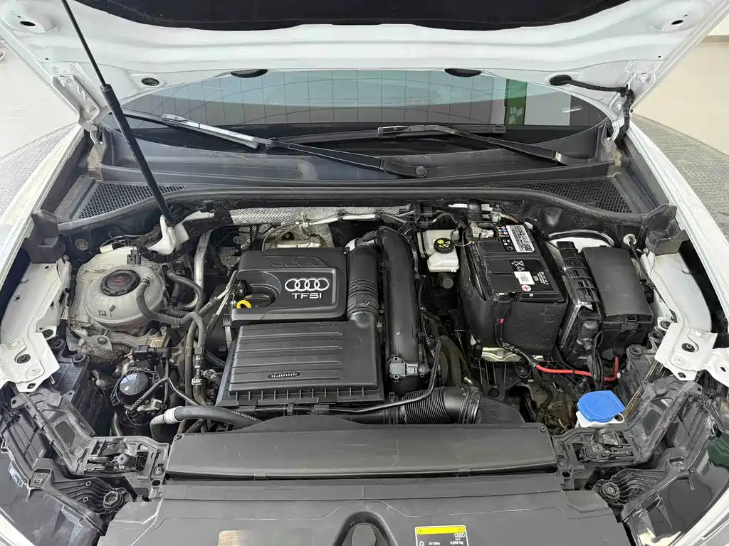 Audi Q3 2023 — фото 23