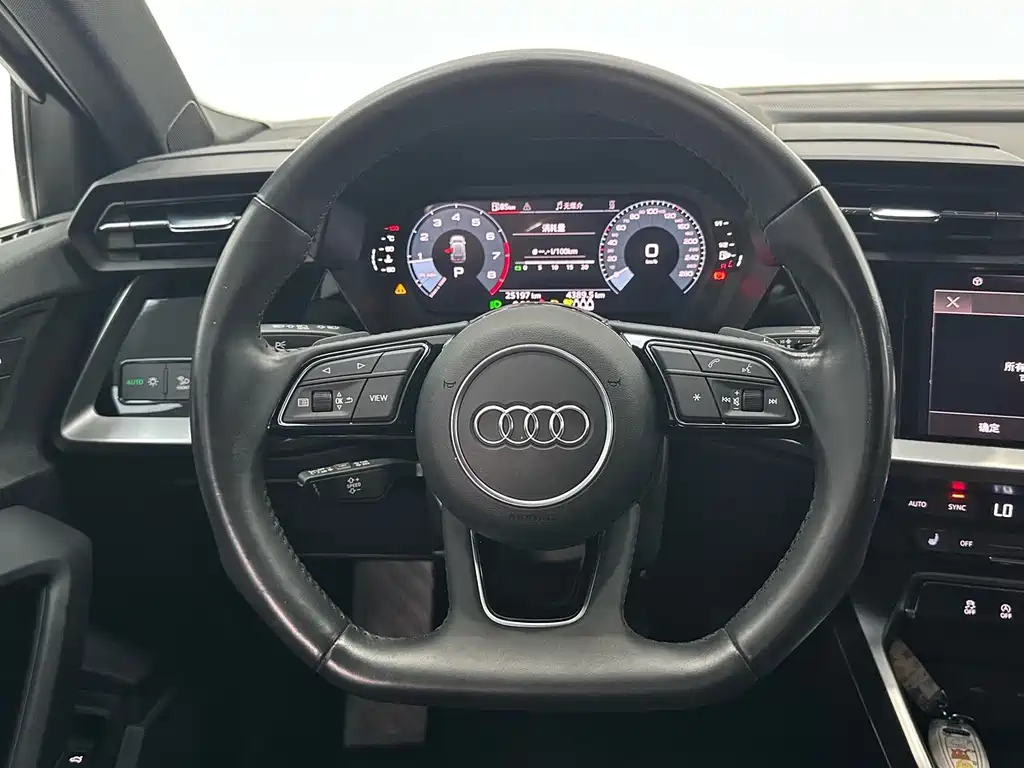 Audi A3 2022 — фото 11