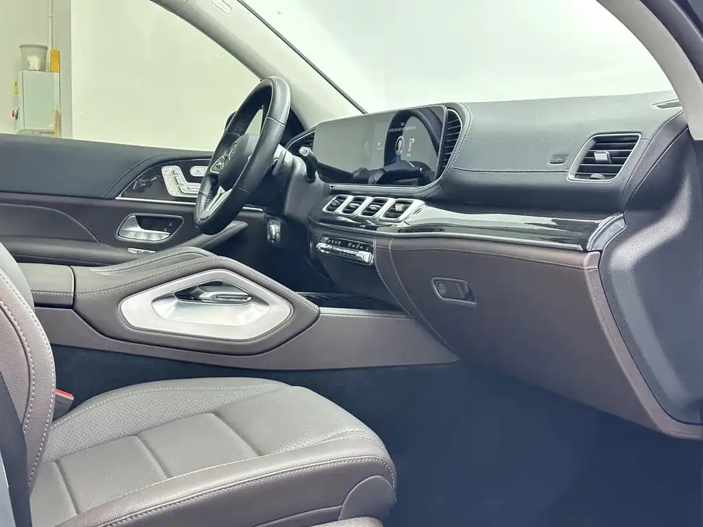 Mercedes-Benz GLS 2022 — фото 16