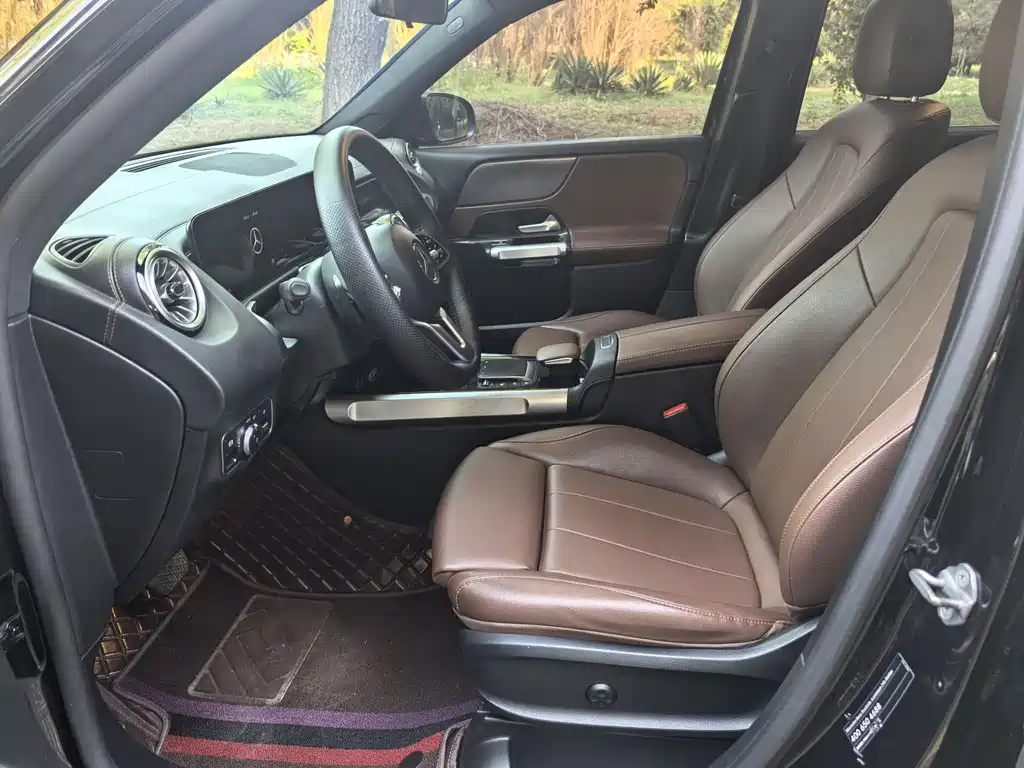 Mercedes-Benz GLB 2022