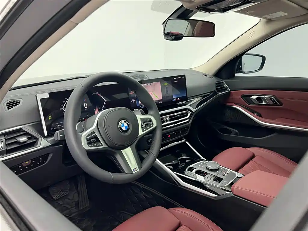 BMW 3 Series 2023 — фото 16