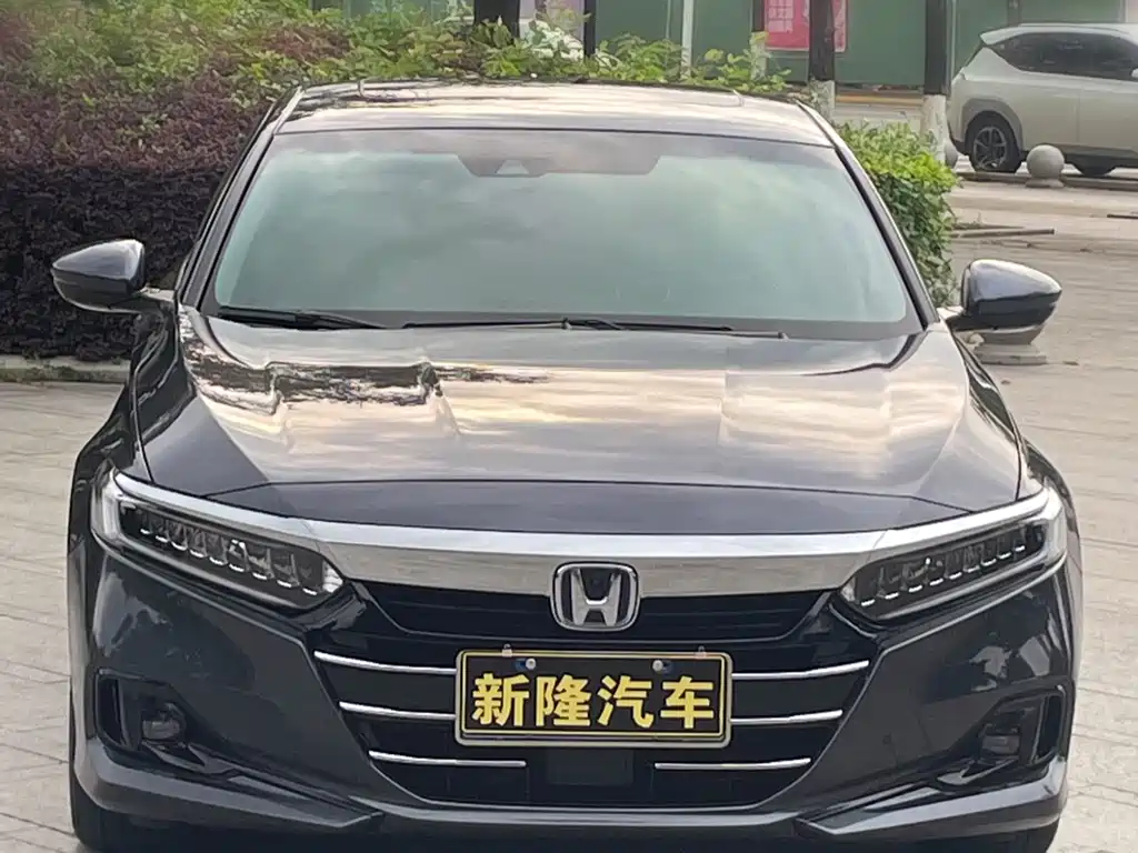 Honda Accord 2023 — фото 2