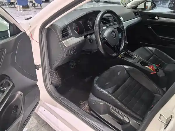 Volkswagen Lamando 2016