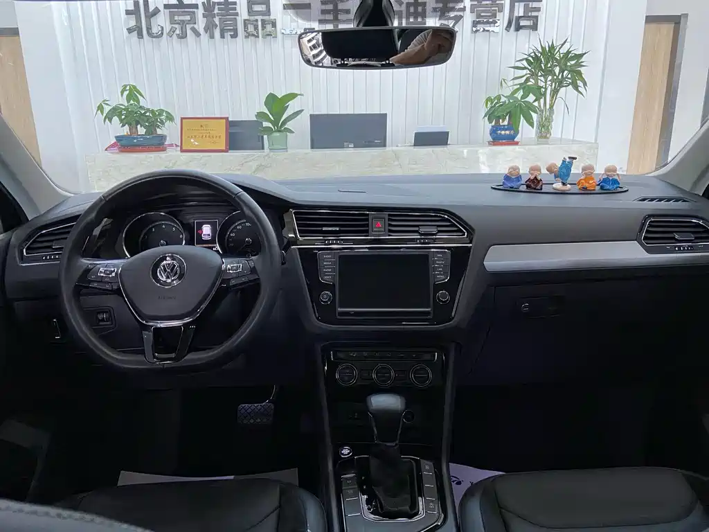 Volkswagen Tiguan L 2019 — фото 9