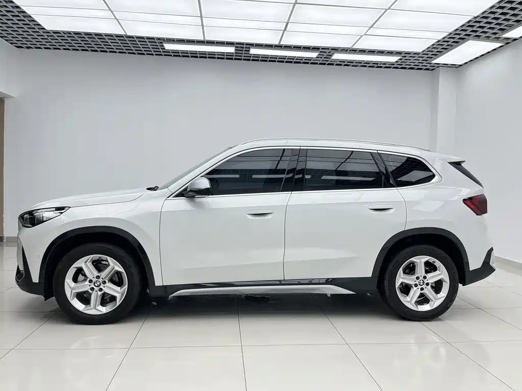 BMW X1 2024 — фото 13