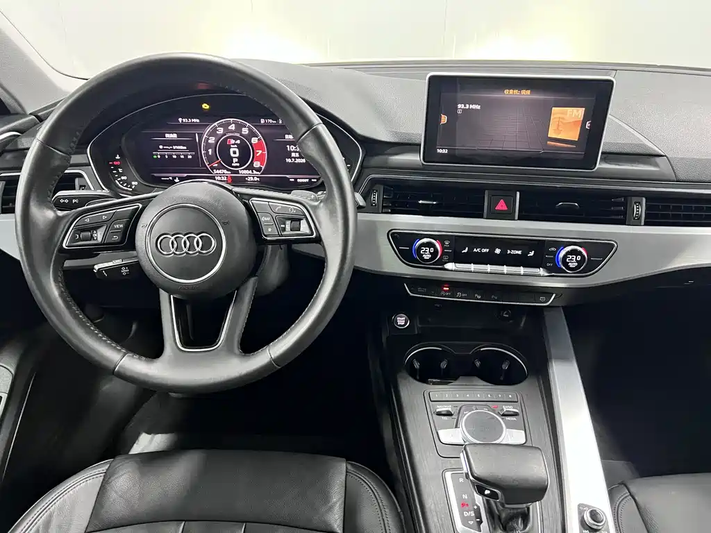 Audi A4L 2019 — фото 12