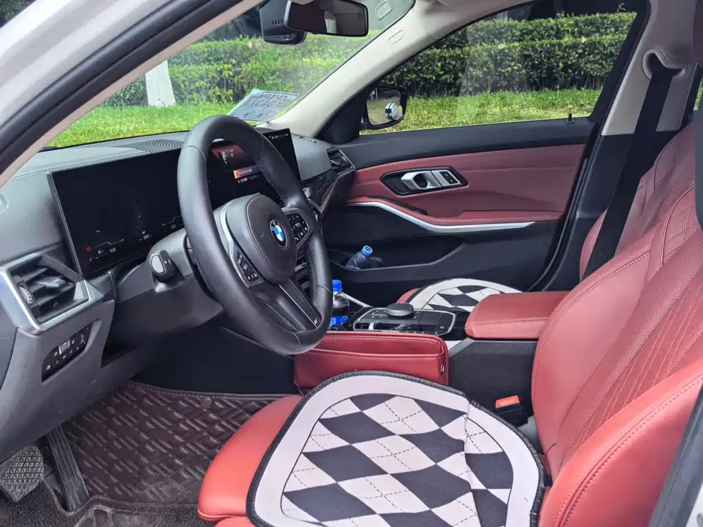 BMW 3 Series 2023