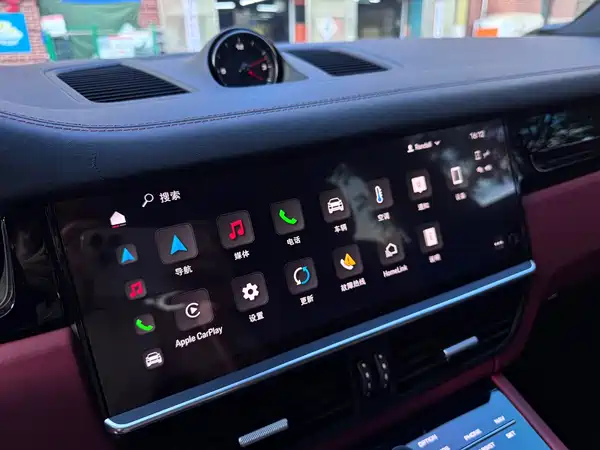 Porsche Cayenne 2023