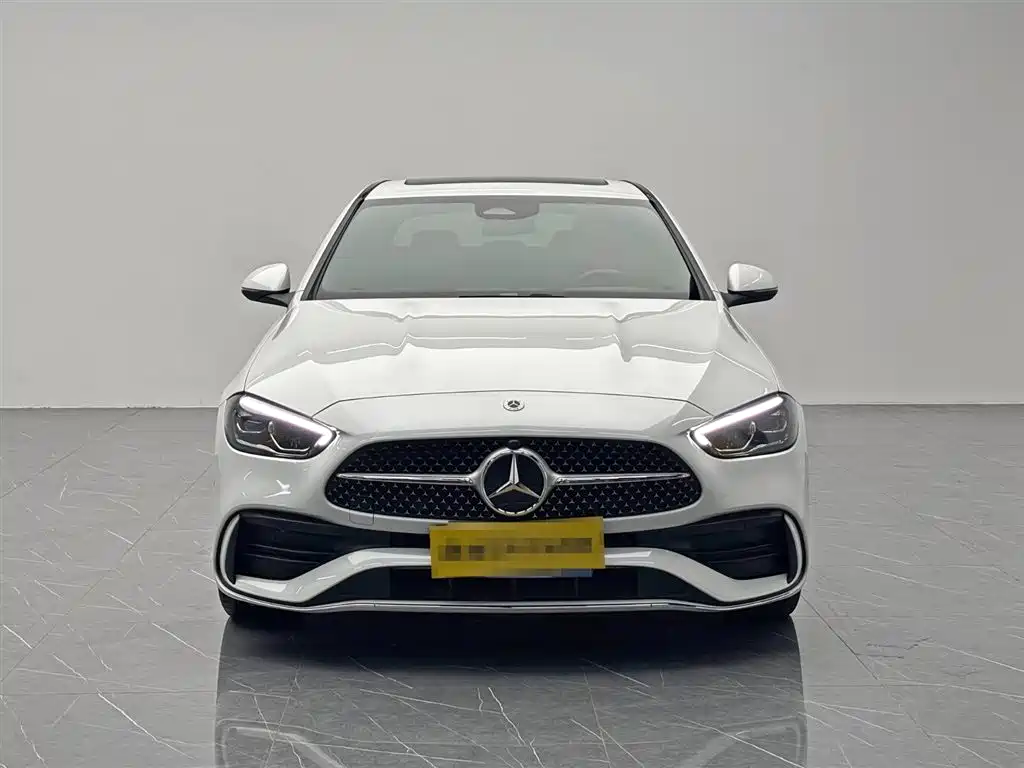Mercedes-Benz C-Class 2023 — фото 2
