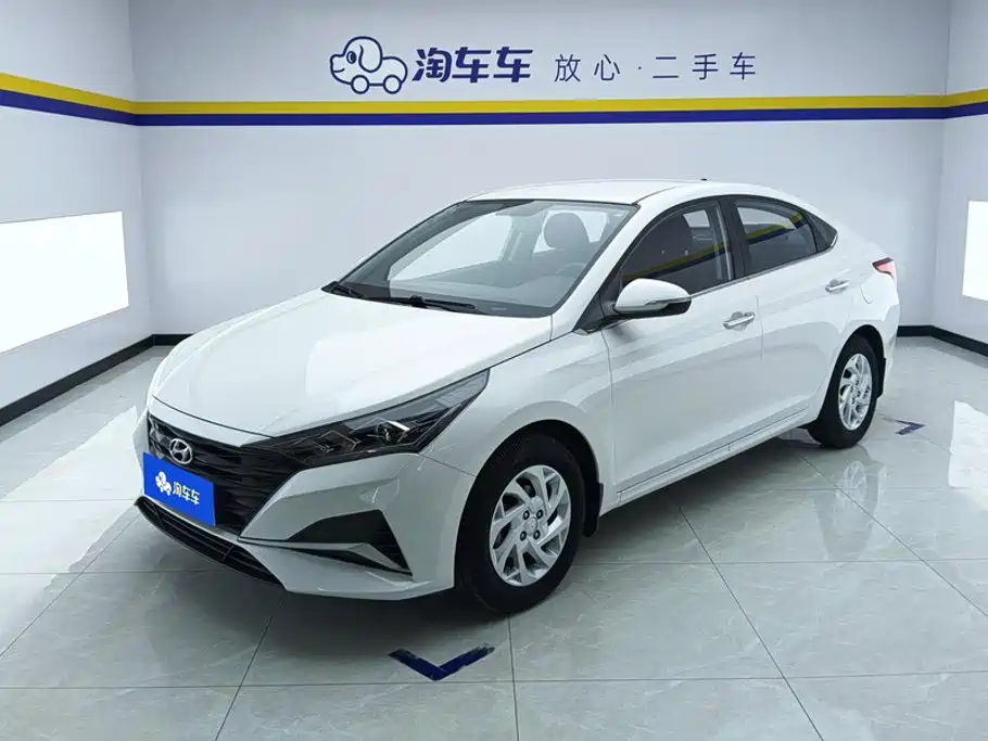 Hyundai Verna 2021 — фото 1
