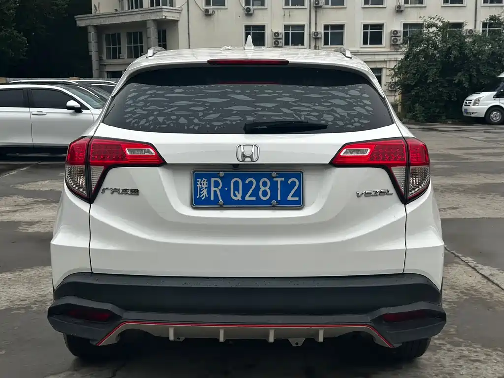 Honda Vezel 2022 — фото 6