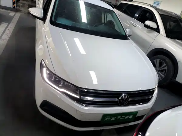Volkswagen Bora 2021