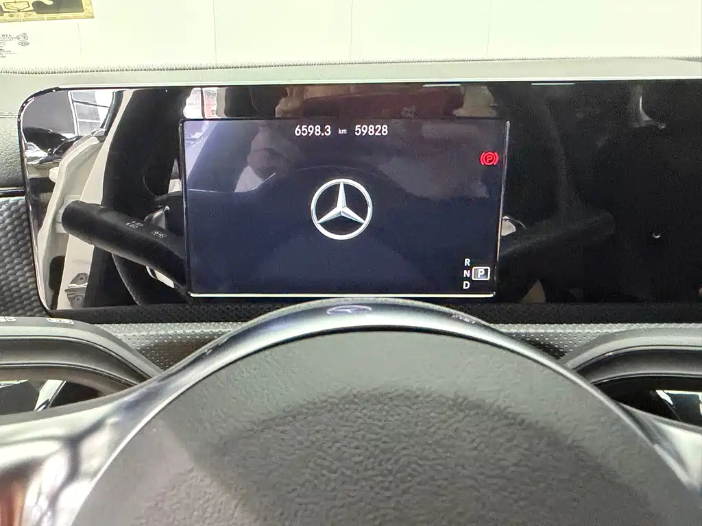 Mercedes-Benz A-Class 2019 — фото 11