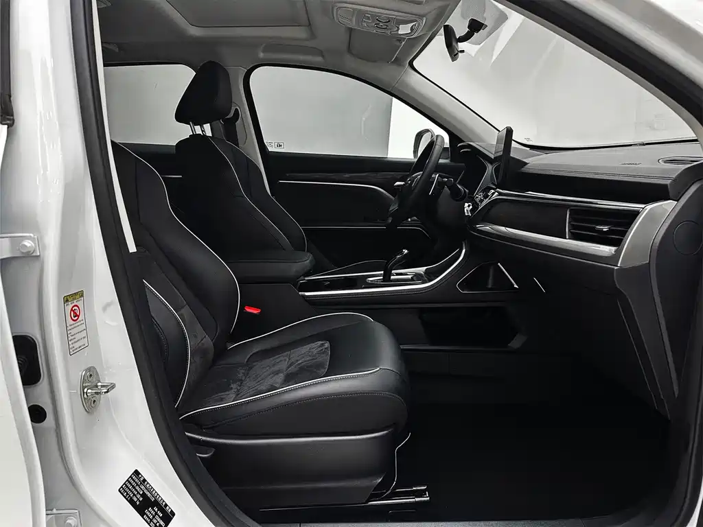 Haval H6 2023 — фото 19