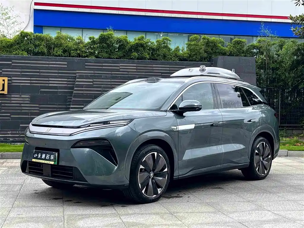 BYD Tang L 2025 — фото 1