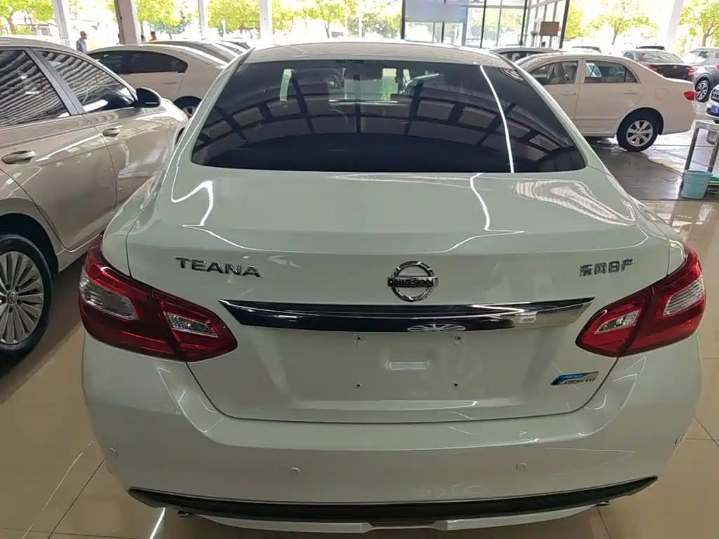 Nissan Teana 2018 — фото 6