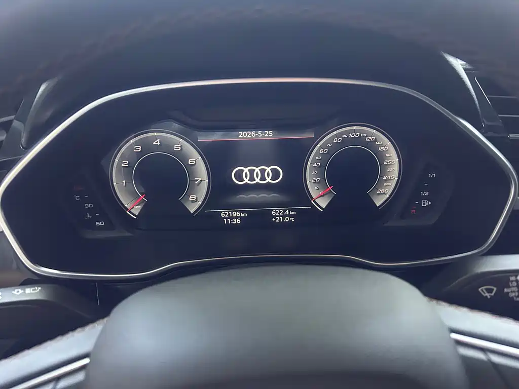 Audi Q3 2022 — фото 10